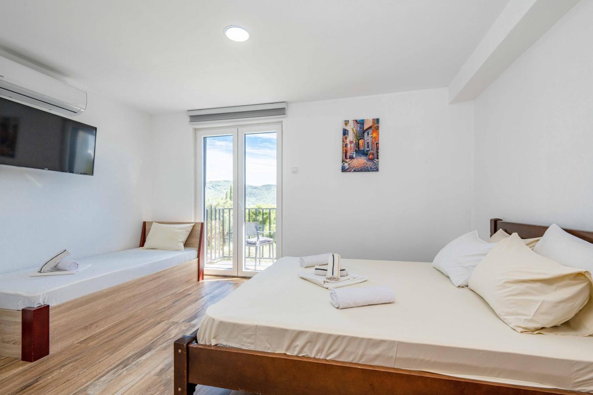 Sumice Inn Petrovac Luaran gambar