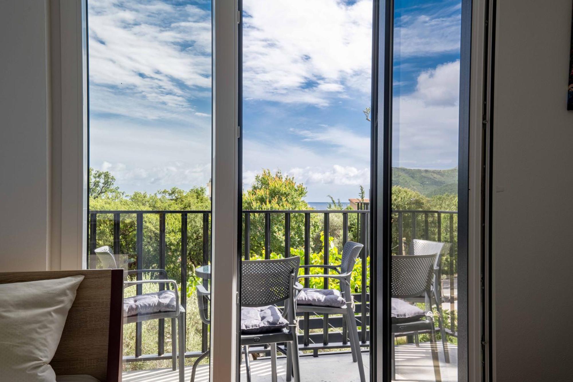 Sumice Inn Petrovac Luaran gambar